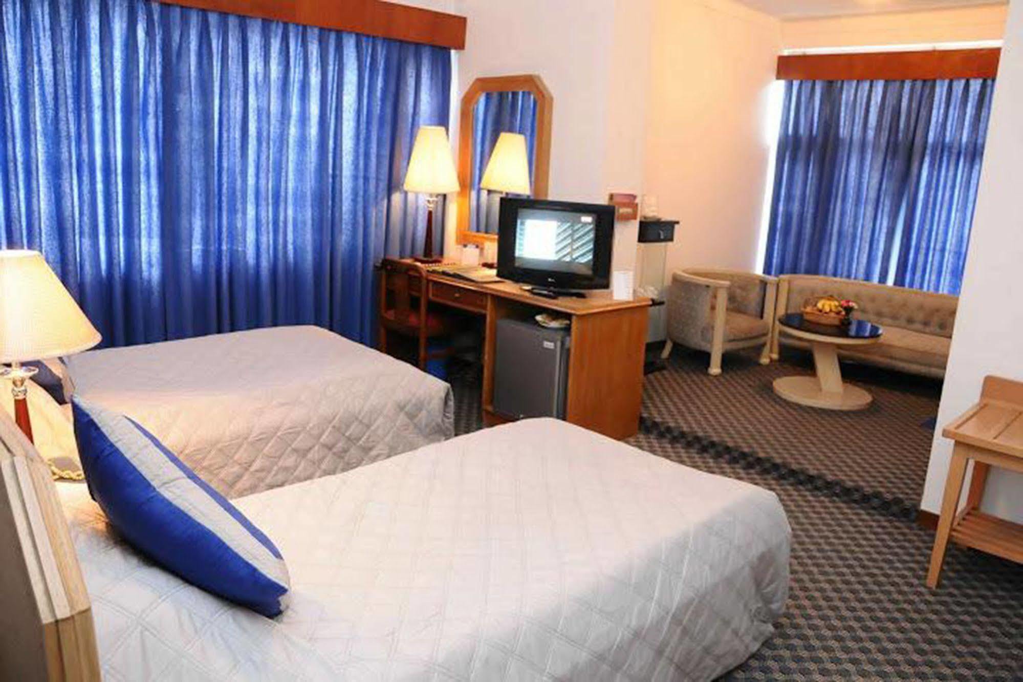 Hotel Clarion Jawalakhel 랄릿푸르 외부 사진